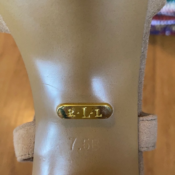 Lauren Ralph Lauren Suede Pumps - Picture 6 of 10